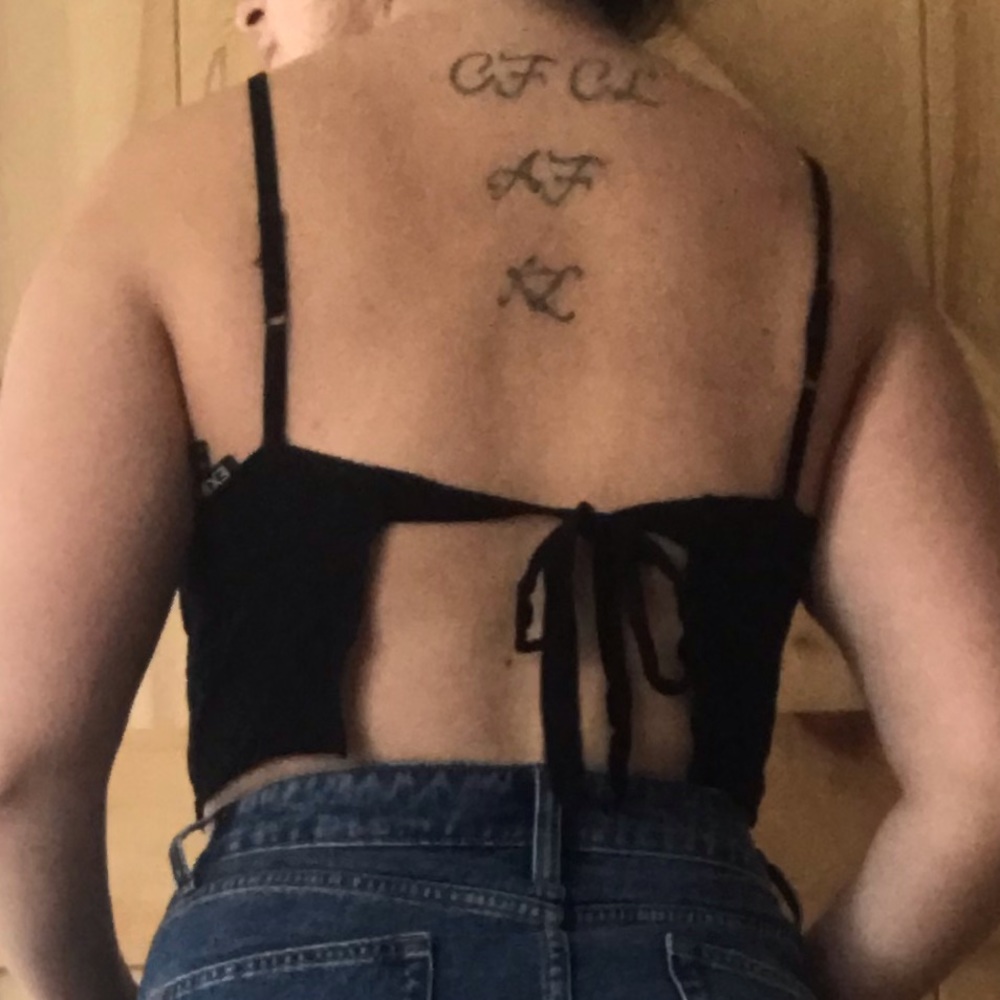 Express tie back tank